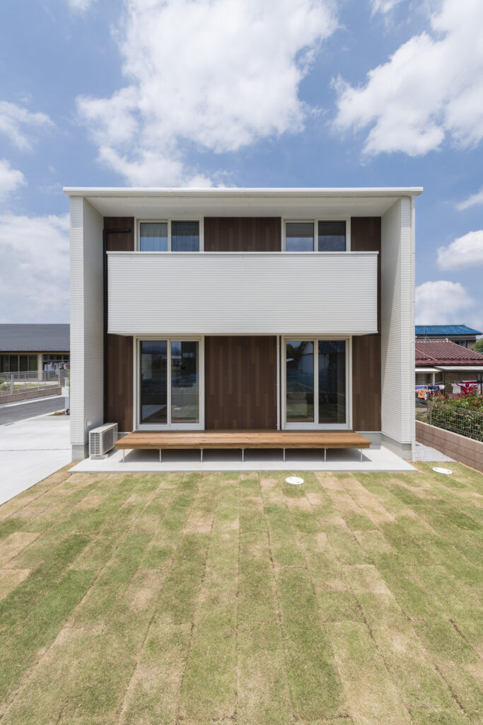 佐賀市の工務店二階建て